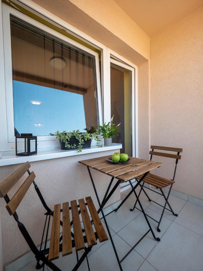 Green Apple Apartment سوبوتيتْسا المظهر الخارجي الصورة