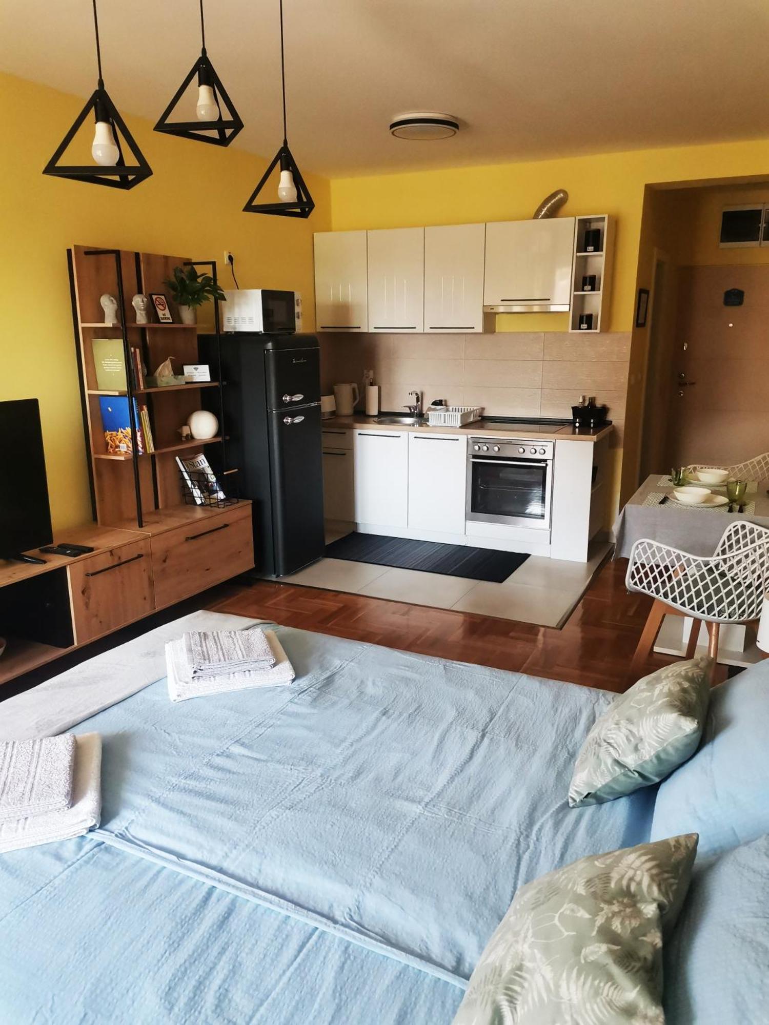 Green Apple Apartment سوبوتيتْسا المظهر الخارجي الصورة